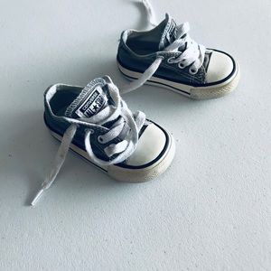 Converse - Toddler shoes - Size 3